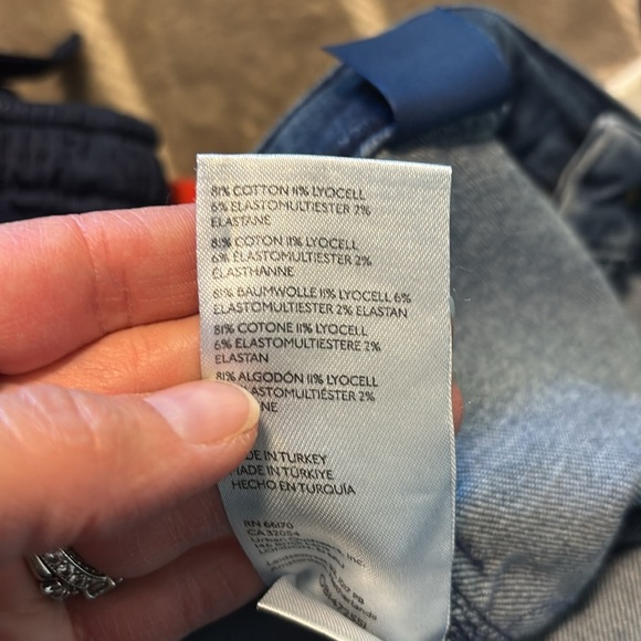 Pilcro Flare Jeans - Picture 4 of 4